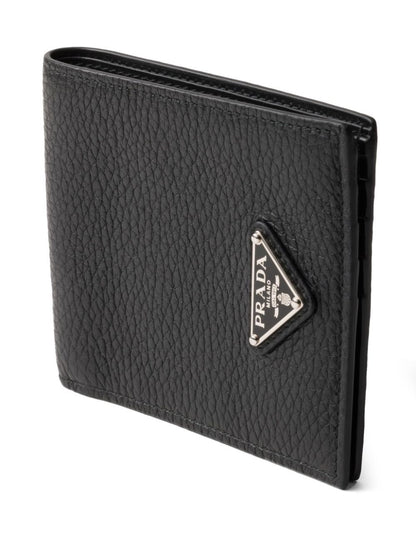 GRAINED LEATHER BI-FOLD WALLET