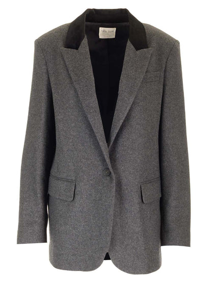 wool cloth jacket contrasting velvet rever